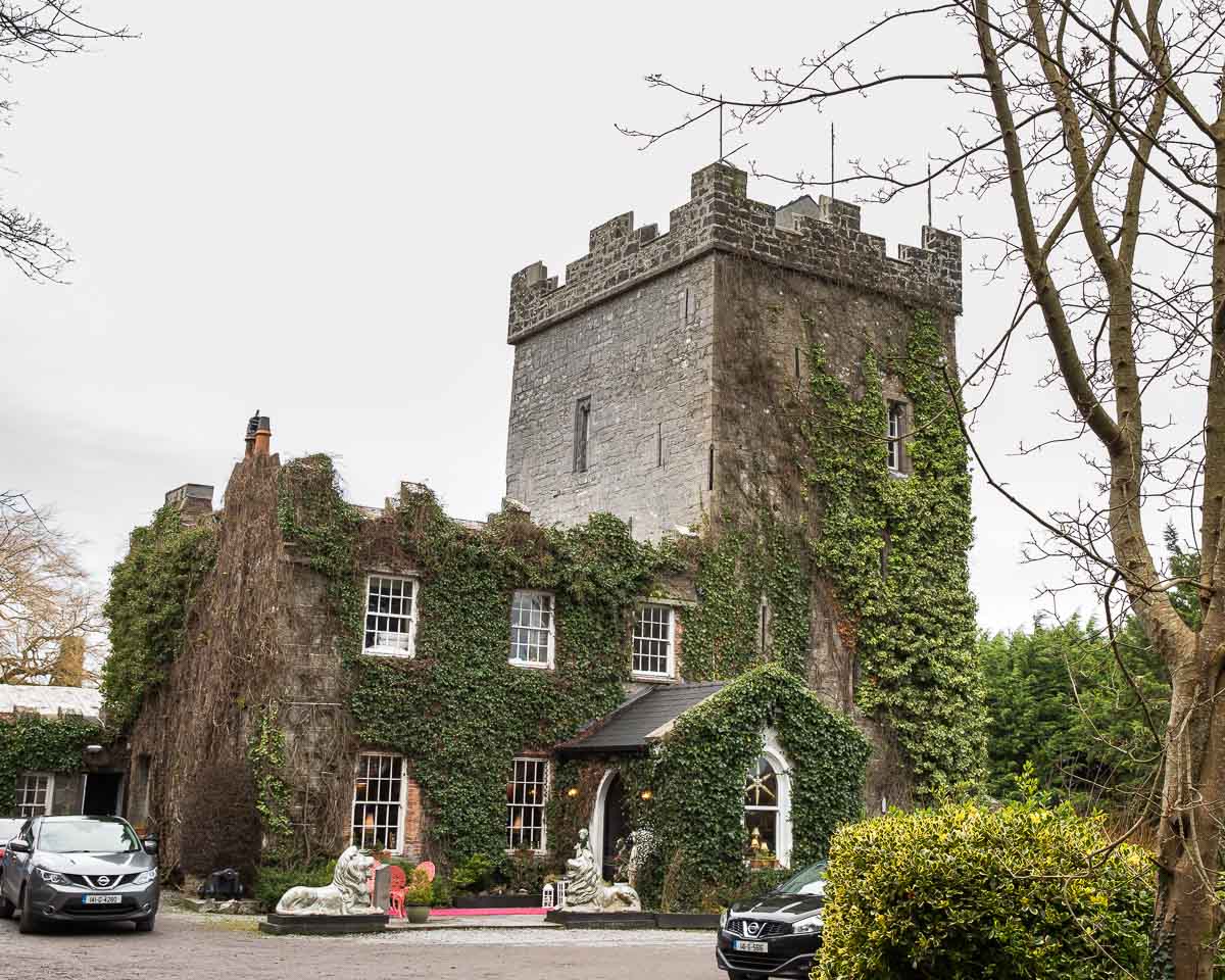 Cloonacauneen Castle Wedding Venue Galway 005